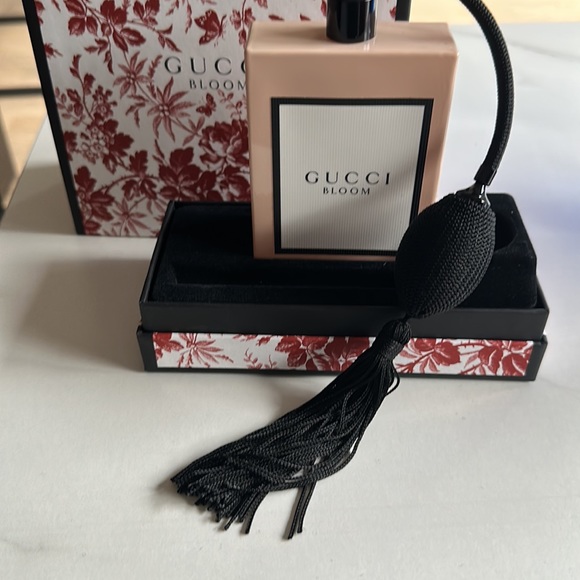 Gucci Bloom Deluxe Edition Eau De Parfum - 100mL - Picture 3 of 3